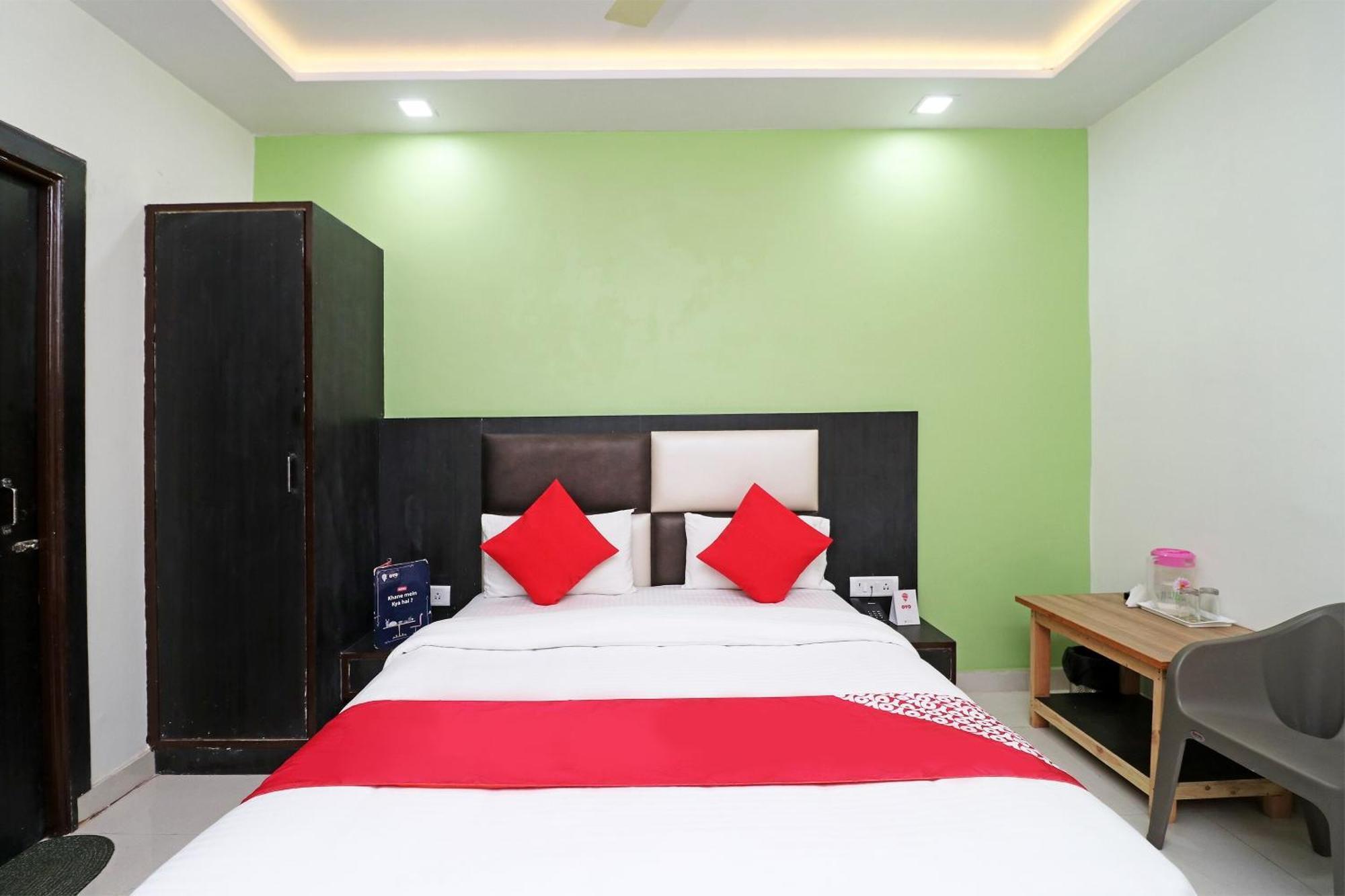 Oyo Hotel The Orient Tree Агра Экстерьер фото